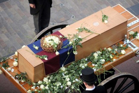 RIII-reburial2