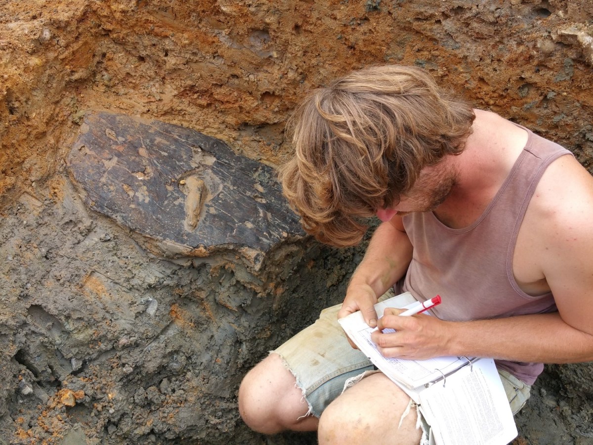 Unique Iron Age shield found by Leicester archaeologists