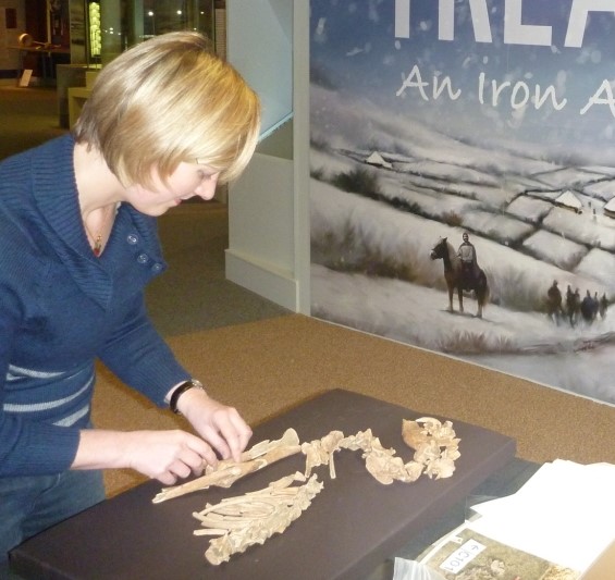 Jen Browning, Project Office, University of Leicester Archaeological Services (ULAS)